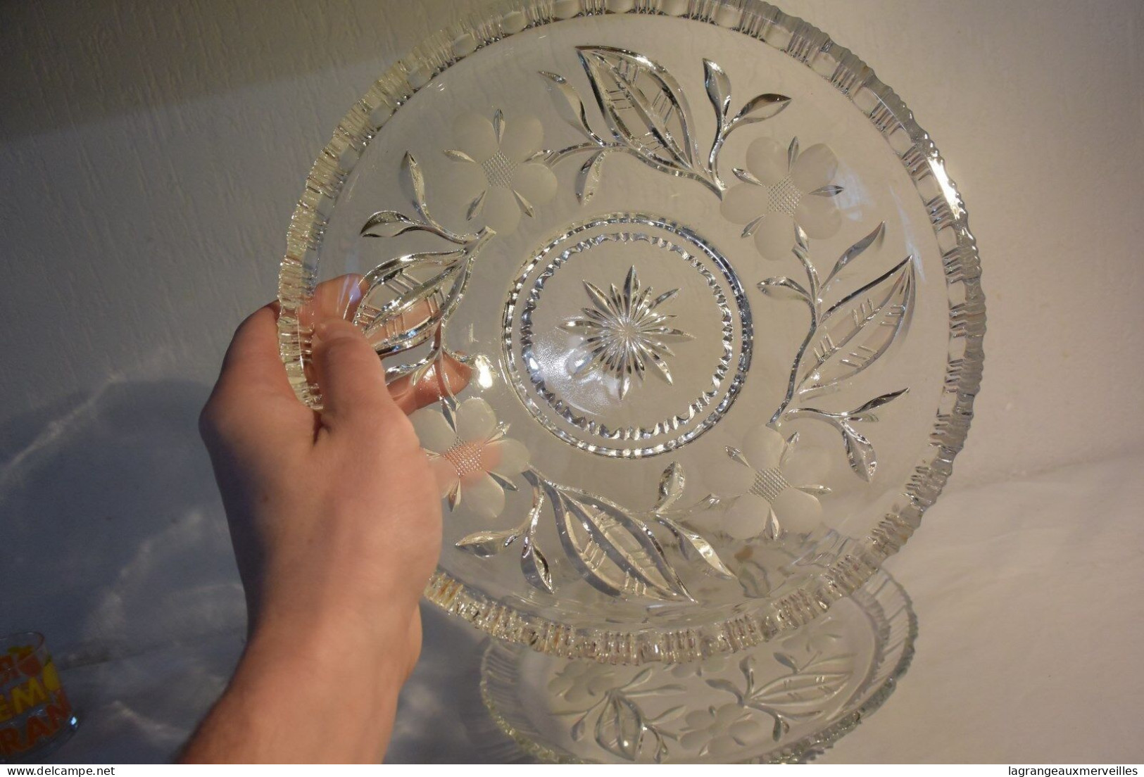 C41 Magnifique Plat En Cristal De San Remo Italie - Glas & Kristal