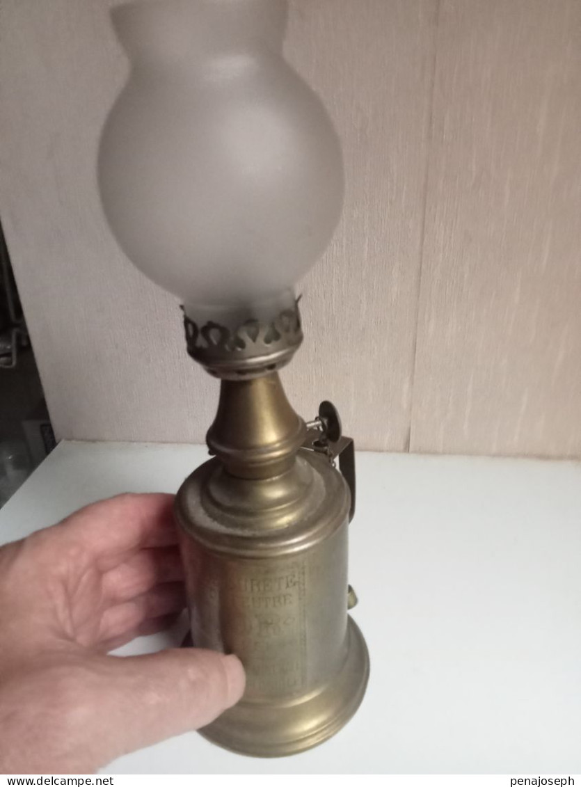 Lampe à Pigeon Lilor Paris Hauteur 24 Cm Avec Chainnette - Candelabri E Candelieri