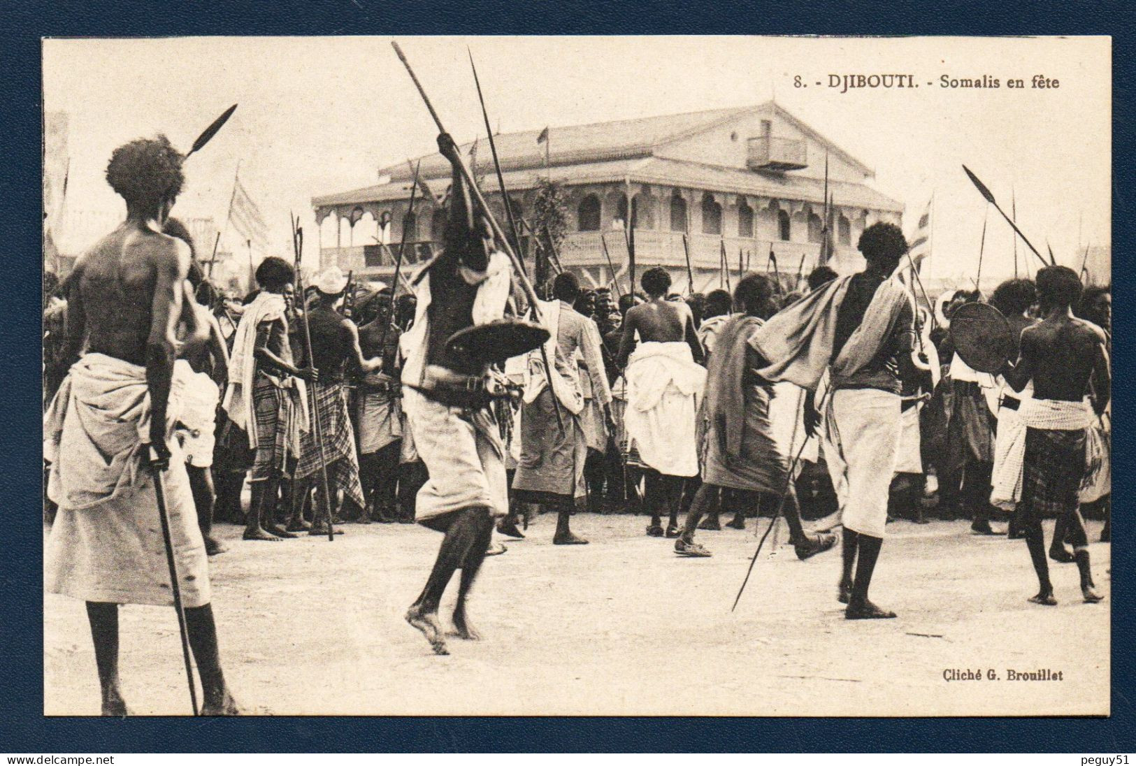 Djibouti. Somalis En Fête. Danses Guerrières. Lot De 2 Cartes - Gibuti