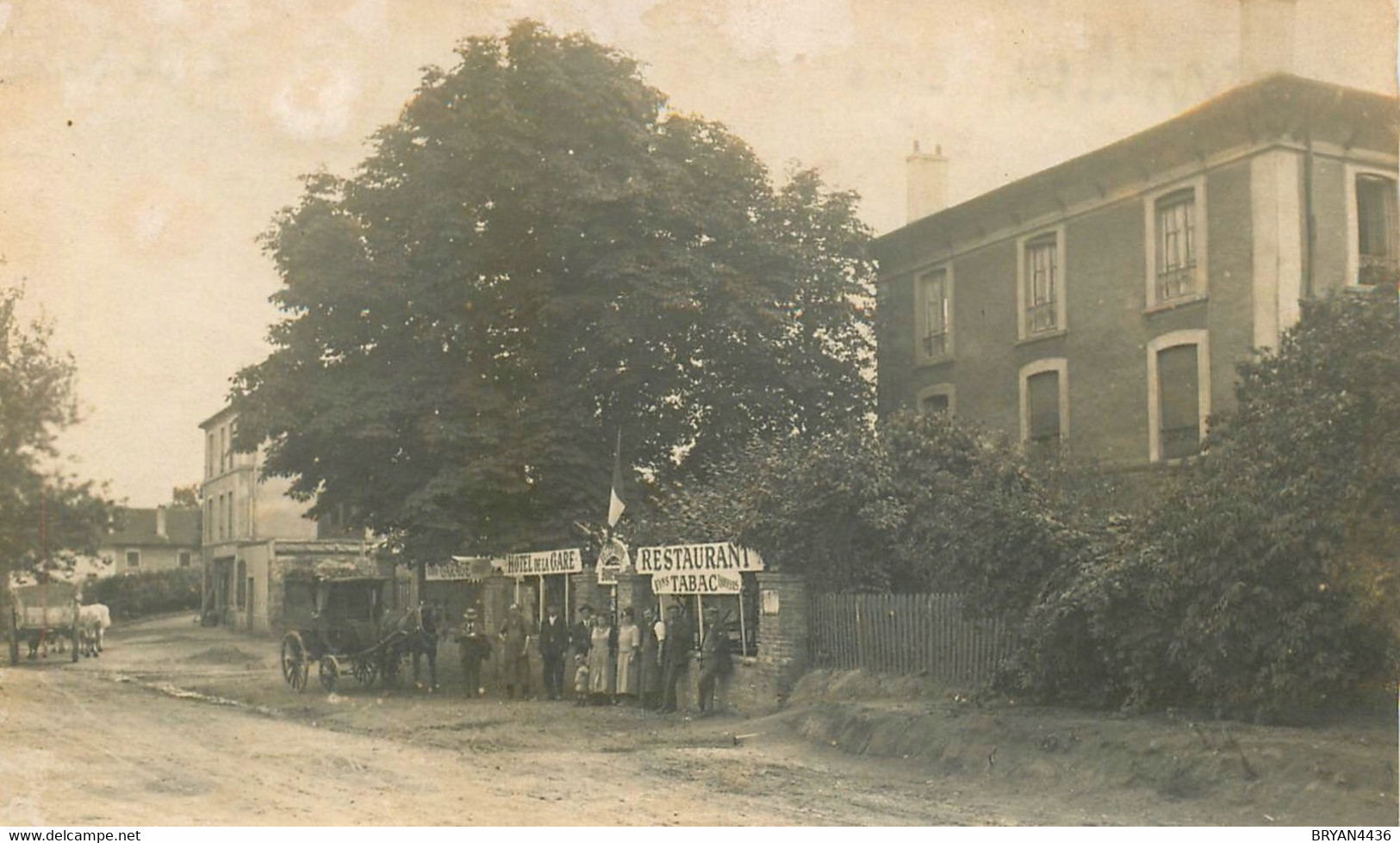 95 - SURVILLIERS - TABAC - HÔTEL RESTAURANT De La GARE - RARE CARTE PHOTO EPREUVE Du PHOTOGRAPHE - Voir Scans - Survilliers