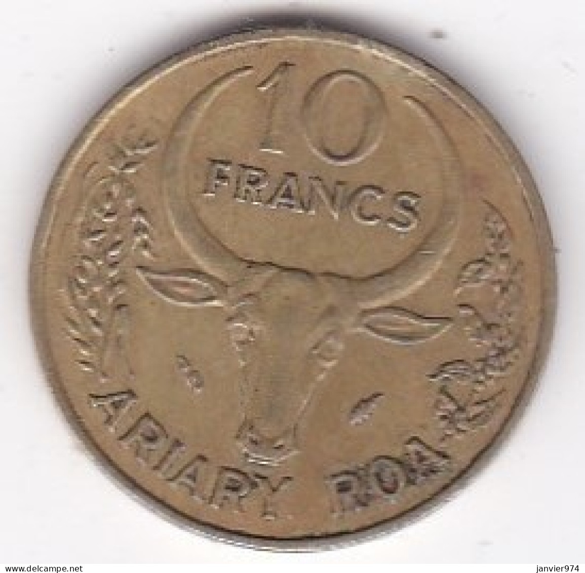 Madagascar 10 Francs 1983 , En Bronze Aluminium , KM# 11 - Madagascar