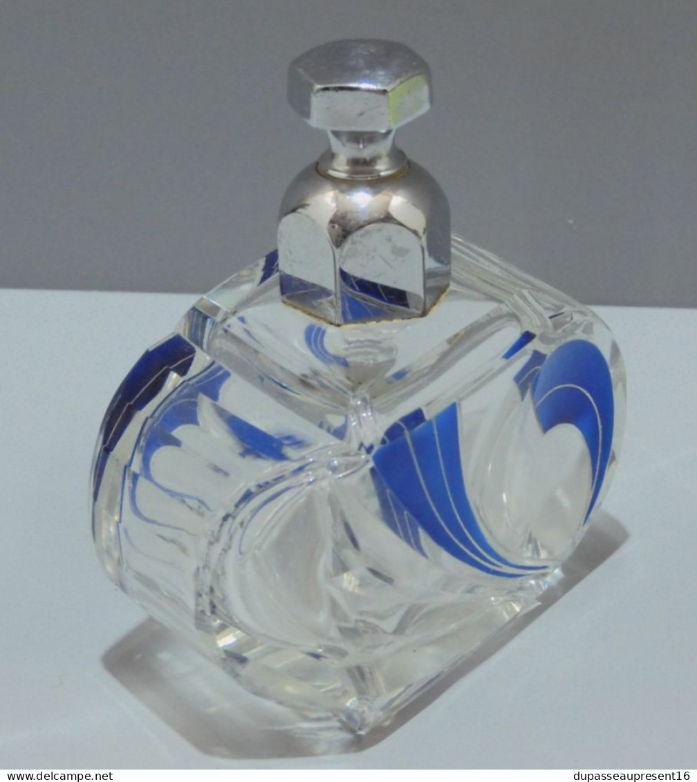 -JOLI FLACON CRISTAL & EMAIL BLEU AZUR ART DECO BOUCHON Chromé VITRINE    E - Verre & Cristal