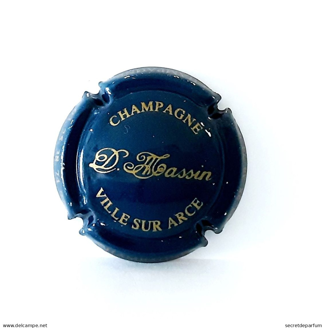 Capsules Ou Plaques De Muselet  CHAMPAGNE D L  MASSIN - Collezioni