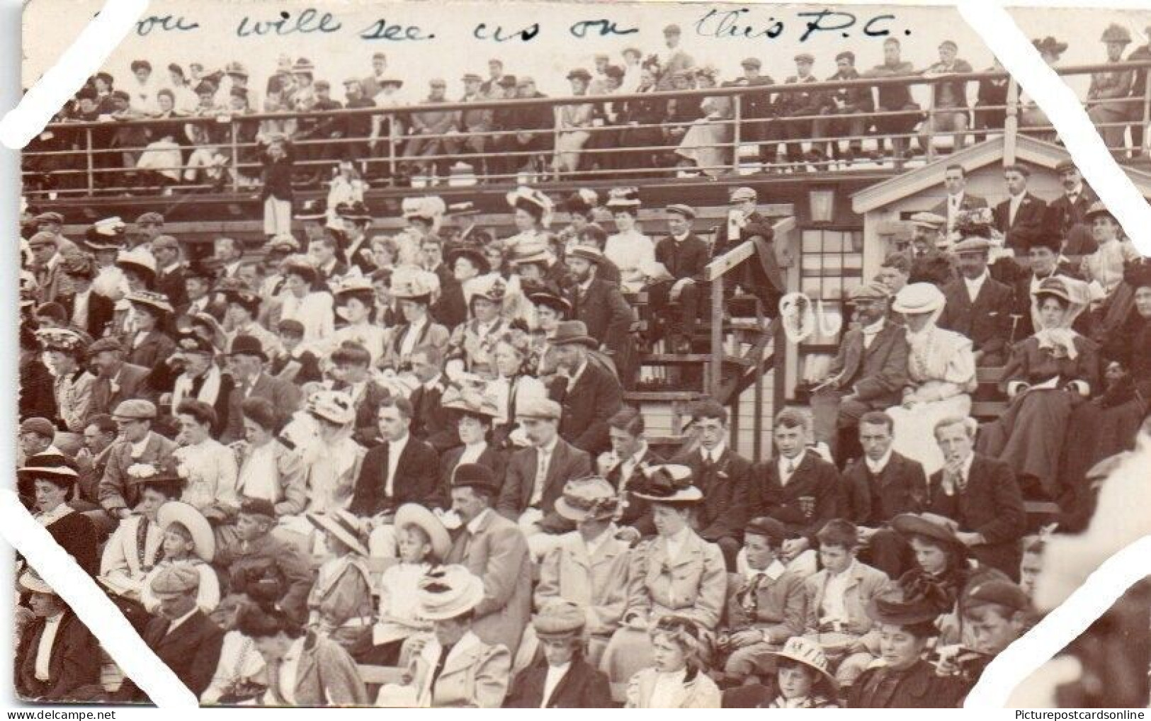 RAMSEY CROWD AT OPEN AIR SWIMMING BATHS OLD R/P POSTCARD BY MIDWOOD ISLE OF MAN - Insel Man