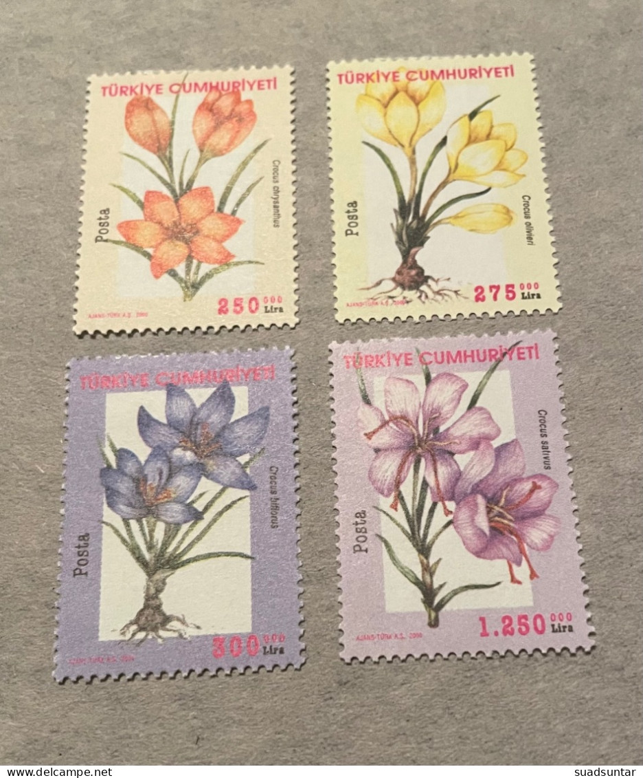 2000  Flowers MH Isfila 3641-3644 - Unused Stamps