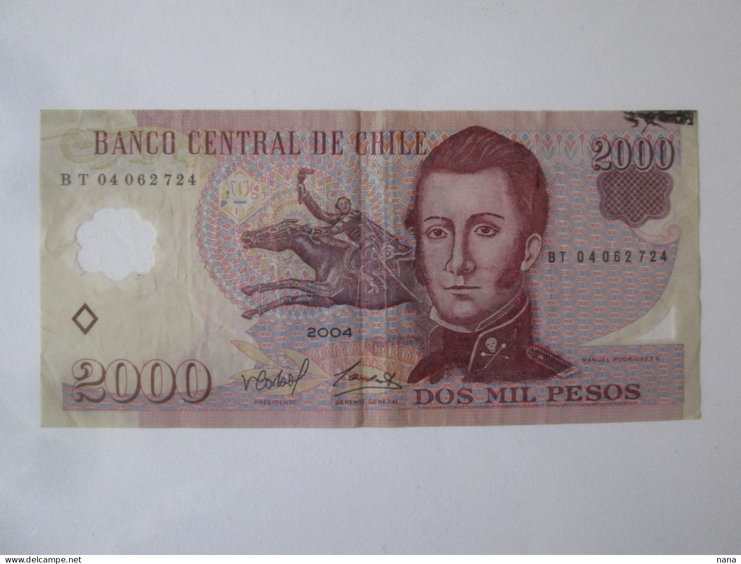 Chile 2000 Pesos 2004 Banknote See Pictures - Chile