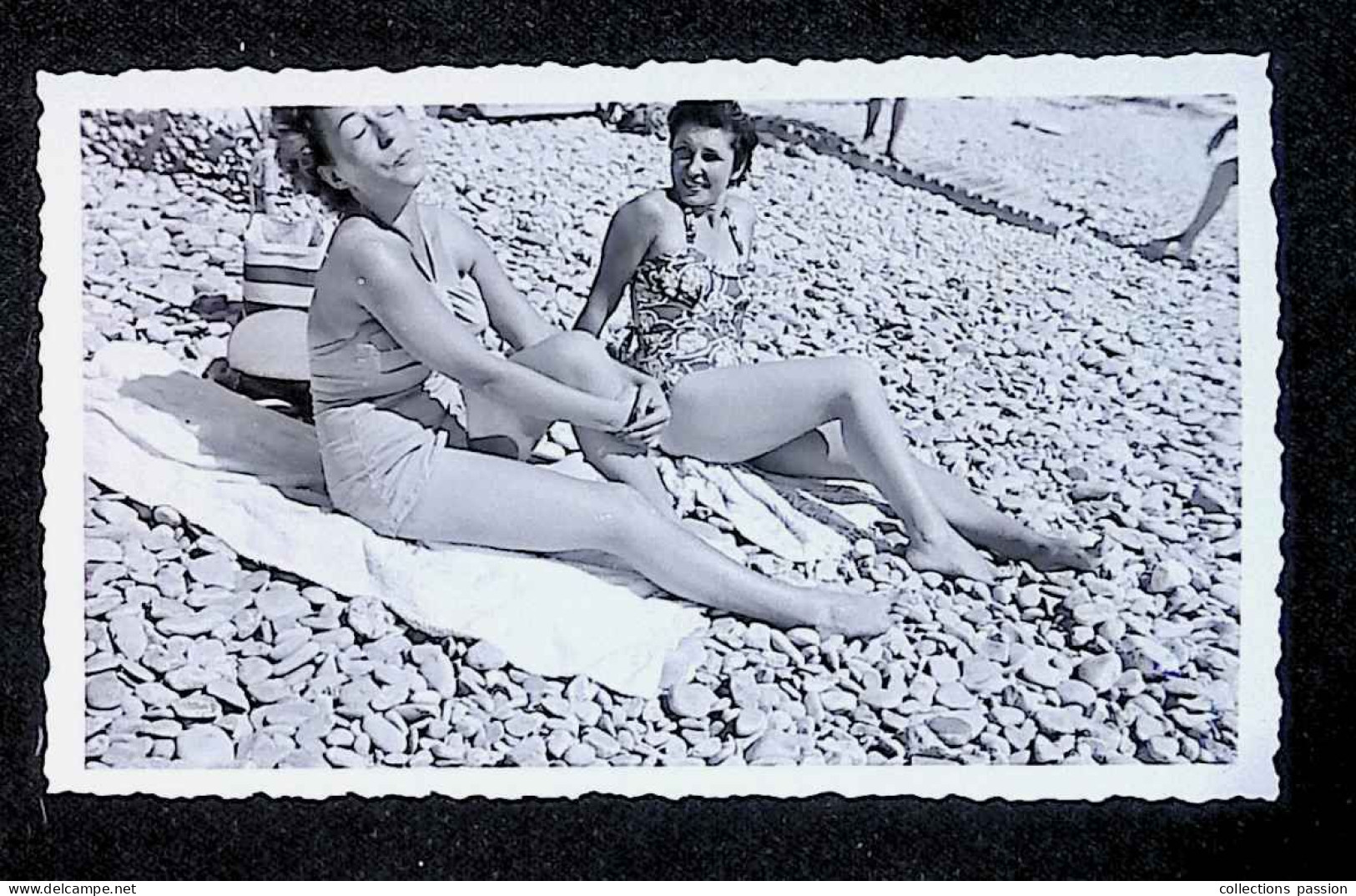 Photographie, 06, Nice, Plage, Pin Ups, 1954, 110 X 70 Mm - Pin-ups