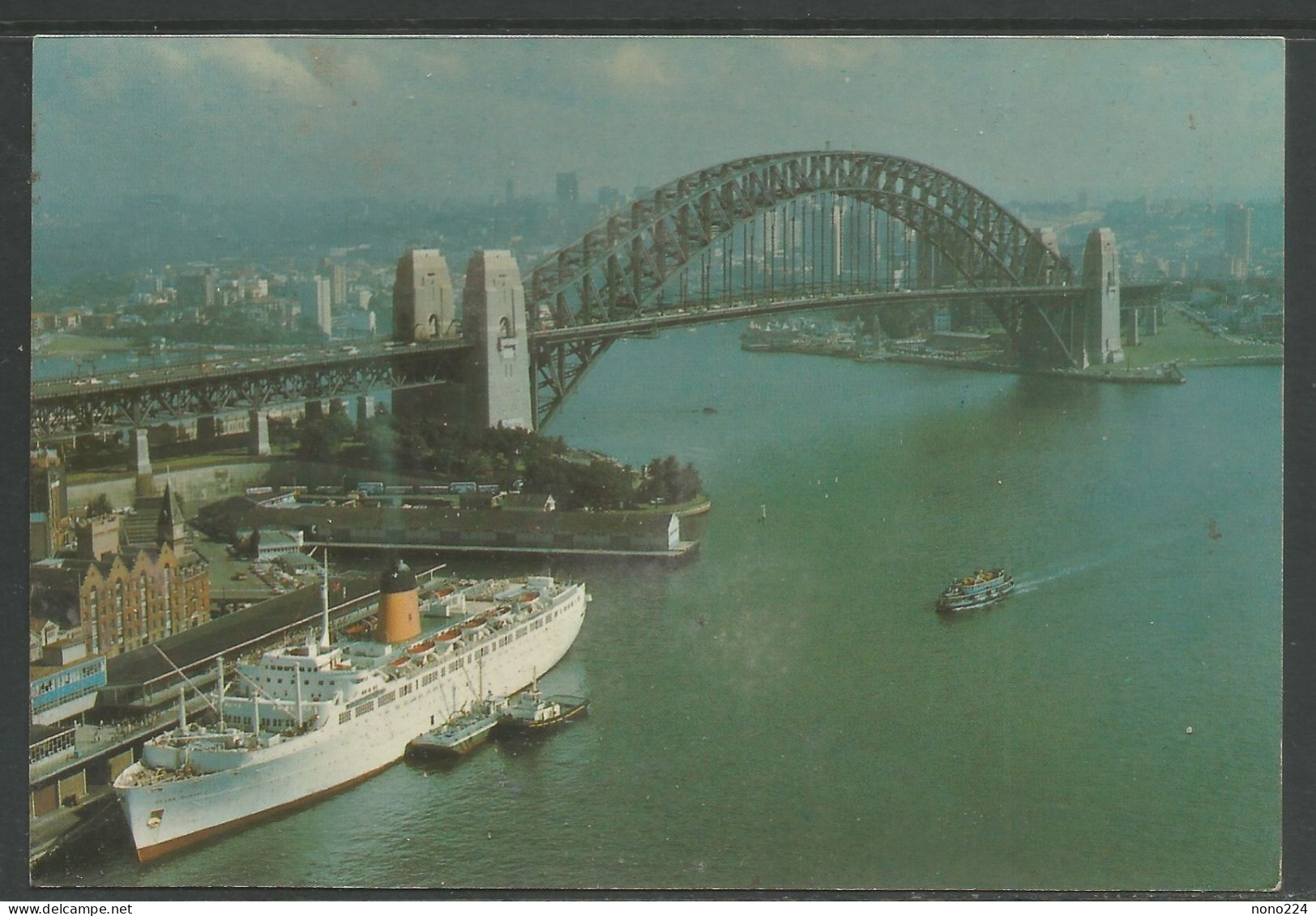 Carte P De 1977 ( Harbour Bridge From A.M.P. Buiding Sydney, N.S.W. ) - Sydney