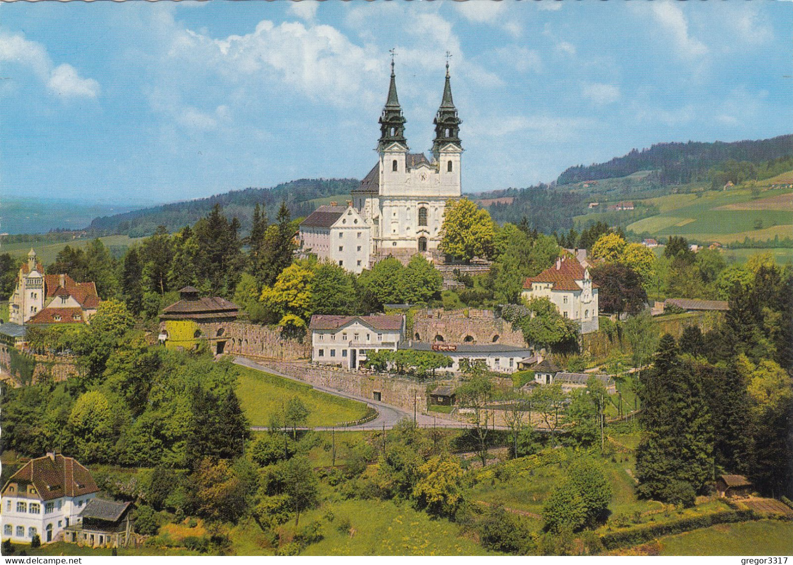 E4199) PÖSTLINGBERG Bei LINZ - Basilika Straße U. Häuser - Linz Pöstlingberg