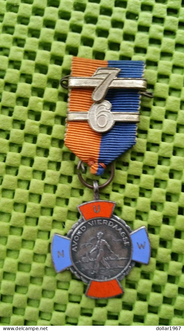 Medaille -  N .W. U. Avondvierdaagse , 5-6-7 .-  Original Foto  !! Medallion  Dutch - Sonstige & Ohne Zuordnung