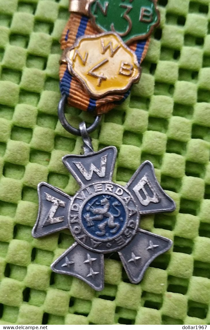 Medaille -  -N. W.B. Avondvierdaagse 2-3-4 .-  Original Foto  !! Medallion  Dutch - Other & Unclassified