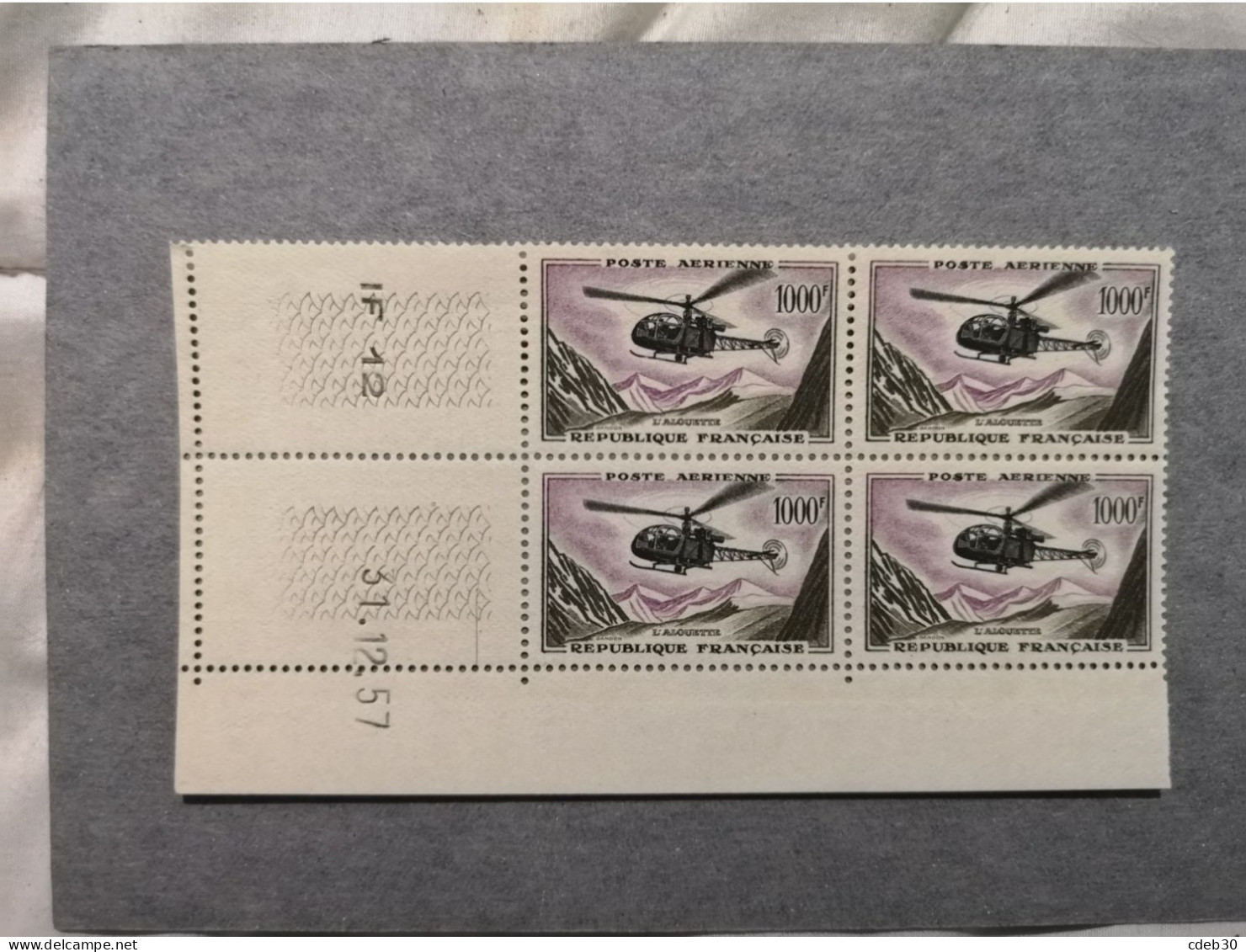 Coin Daté PA 37 ** Du 31.12.57 Neuf Avec Gomme - Airmail