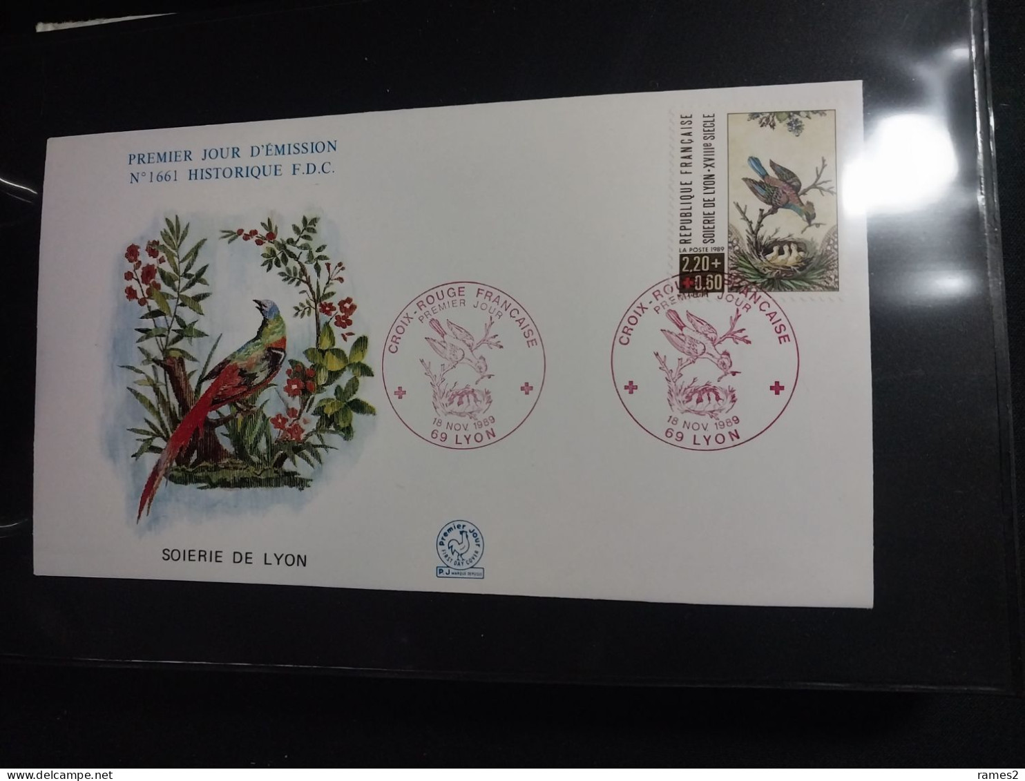 Album avec FDC et cartes postal divers neuves, et entier postaux