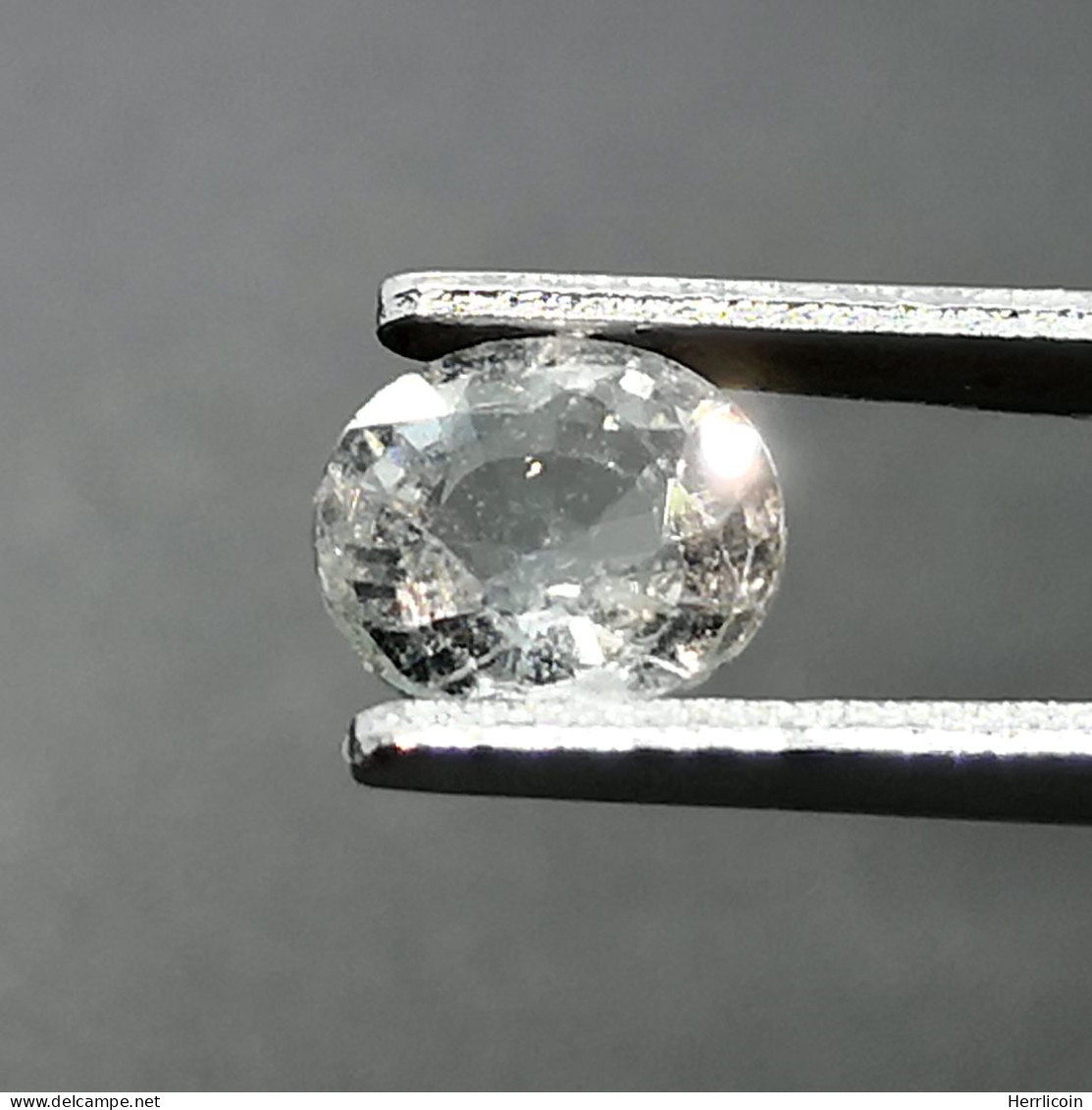 Aigue Marine Naturelle Du Brésil - Ovale 0.60 Carat - 6 X 5.3 X 3 Mm - Acquamarina