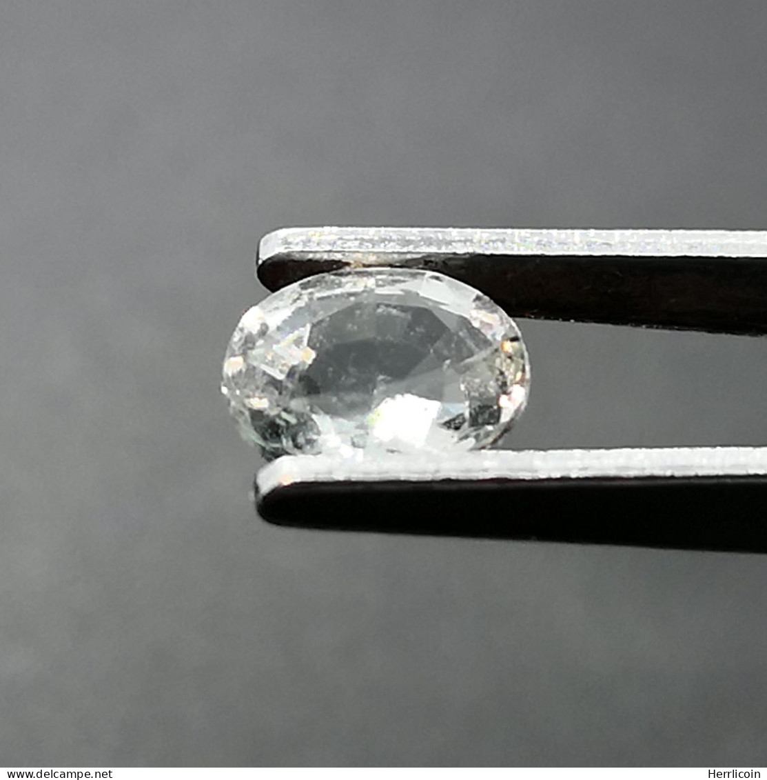 Aigue Marine Naturelle Du Brésil - Ovale 0.60 Carat - 6 X 5.3 X 3 Mm - Aigue-marine