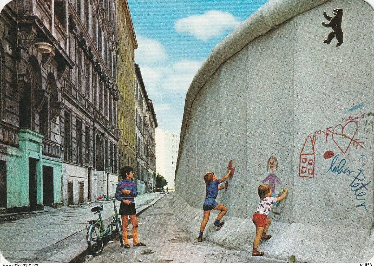1 AK Germany / Berlin * Die Berliner Mauer - Kinder Malen An Der Mauer * - Muro Di Berlino