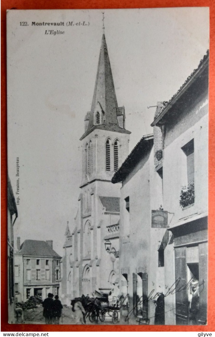 CPA (49) Montrevault. L'église.  Animation.  (4A.n°1181) - Montrevault