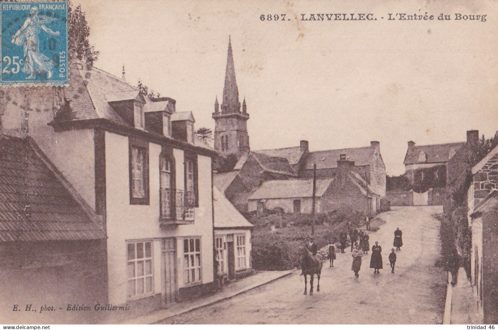LANVELLEC 22  ( ENTREE DU BOURG )  1926 - Lanvellec