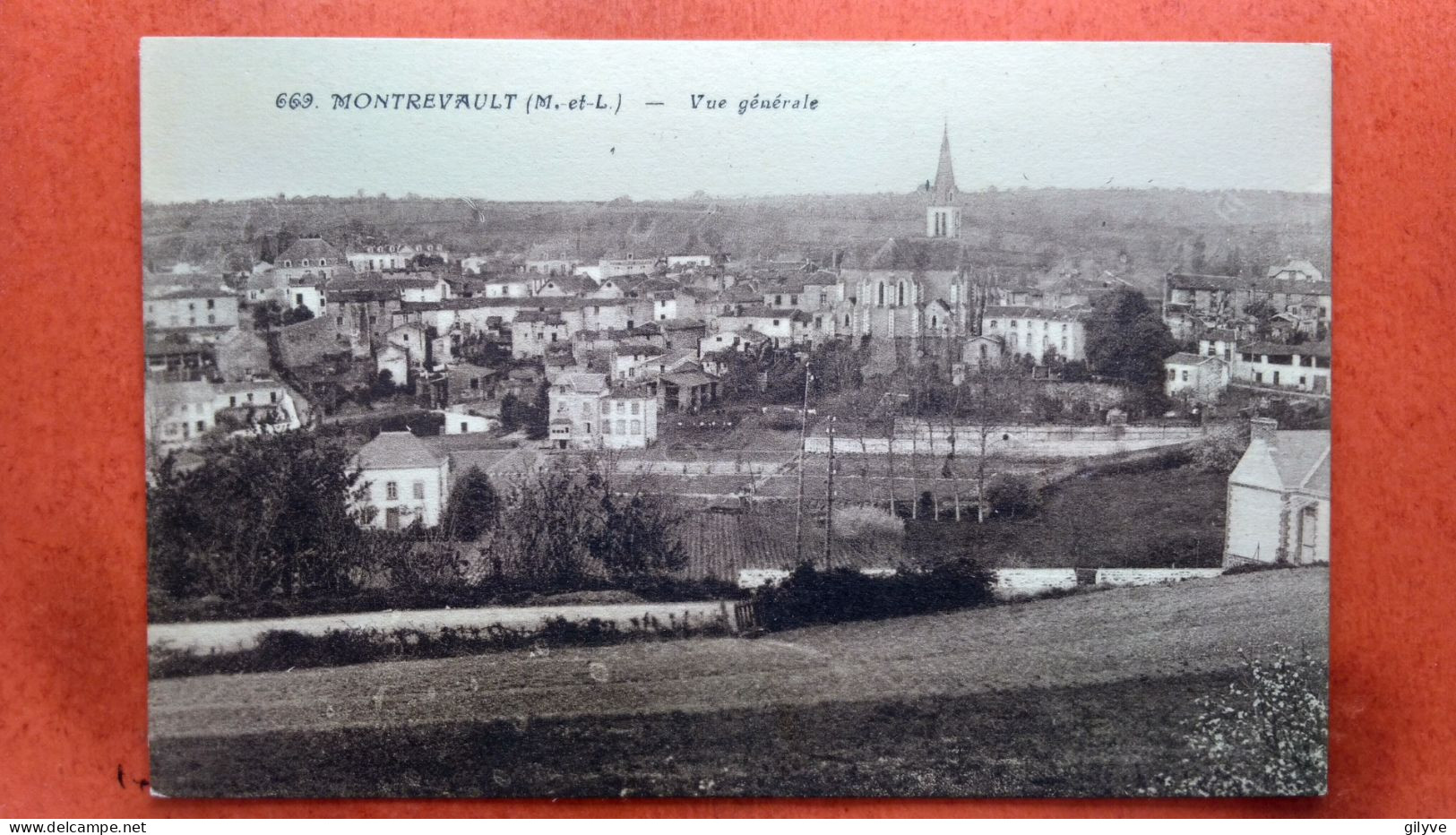 CPA (49) Montrevault. Vue Générale. (4A.n°1183) - Montrevault