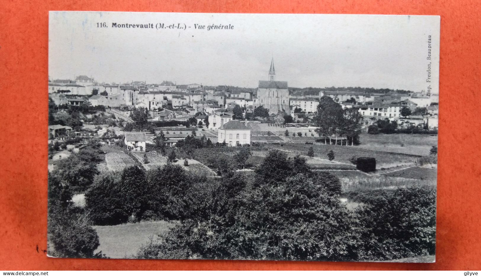 CPA (49) Montrevault. Vue Générale .  (4A.n°1196) - Montrevault