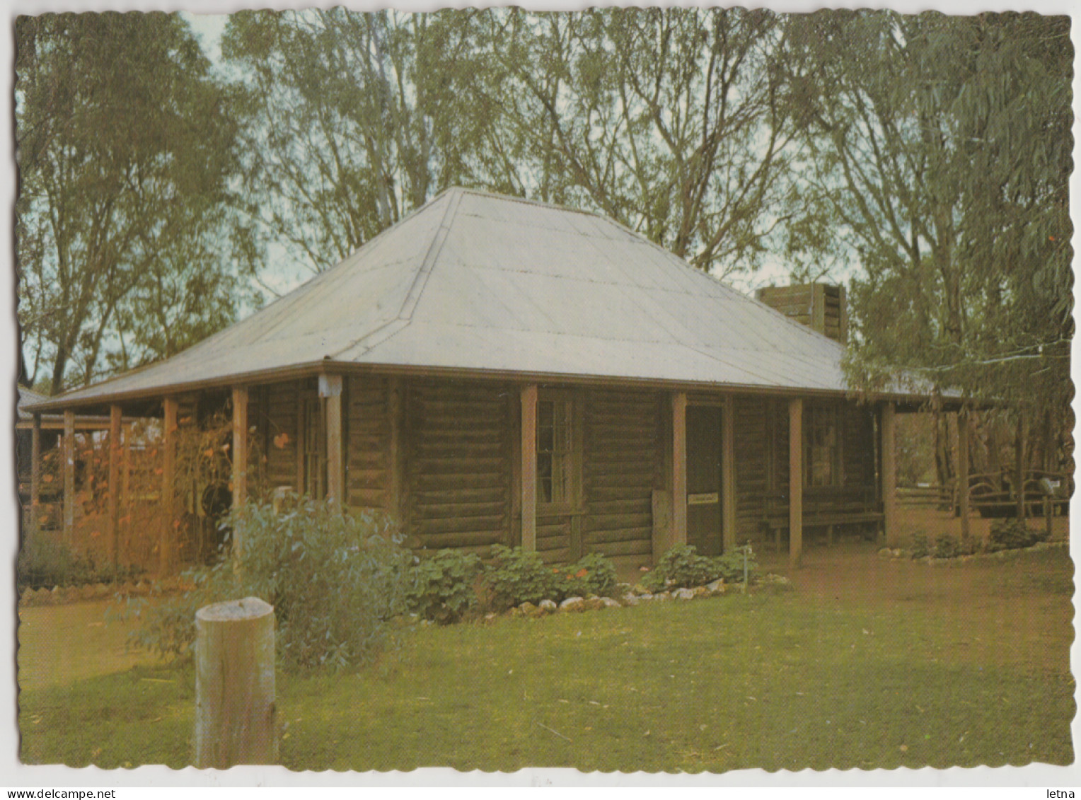 Australia VICTORIA VIC Pioneer Town Homestead SWAN HILL Murray Views W17 Postcard C1970s - Swan Hill