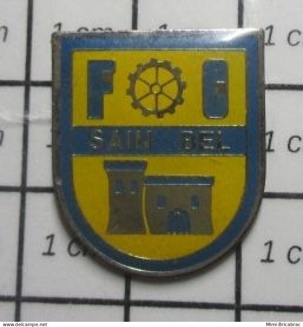 1317 Pin's Pins / Beau Et Rare / SPORTS / CLUB FOOTBALL FC SAIN BEL - Football