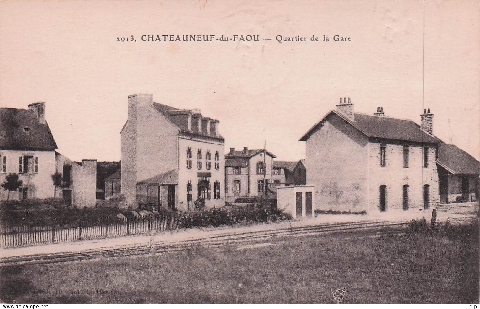 Chateauneuf Du Faou - Quartier De La Gare  - CPA °Jp - Châteauneuf-du-Faou