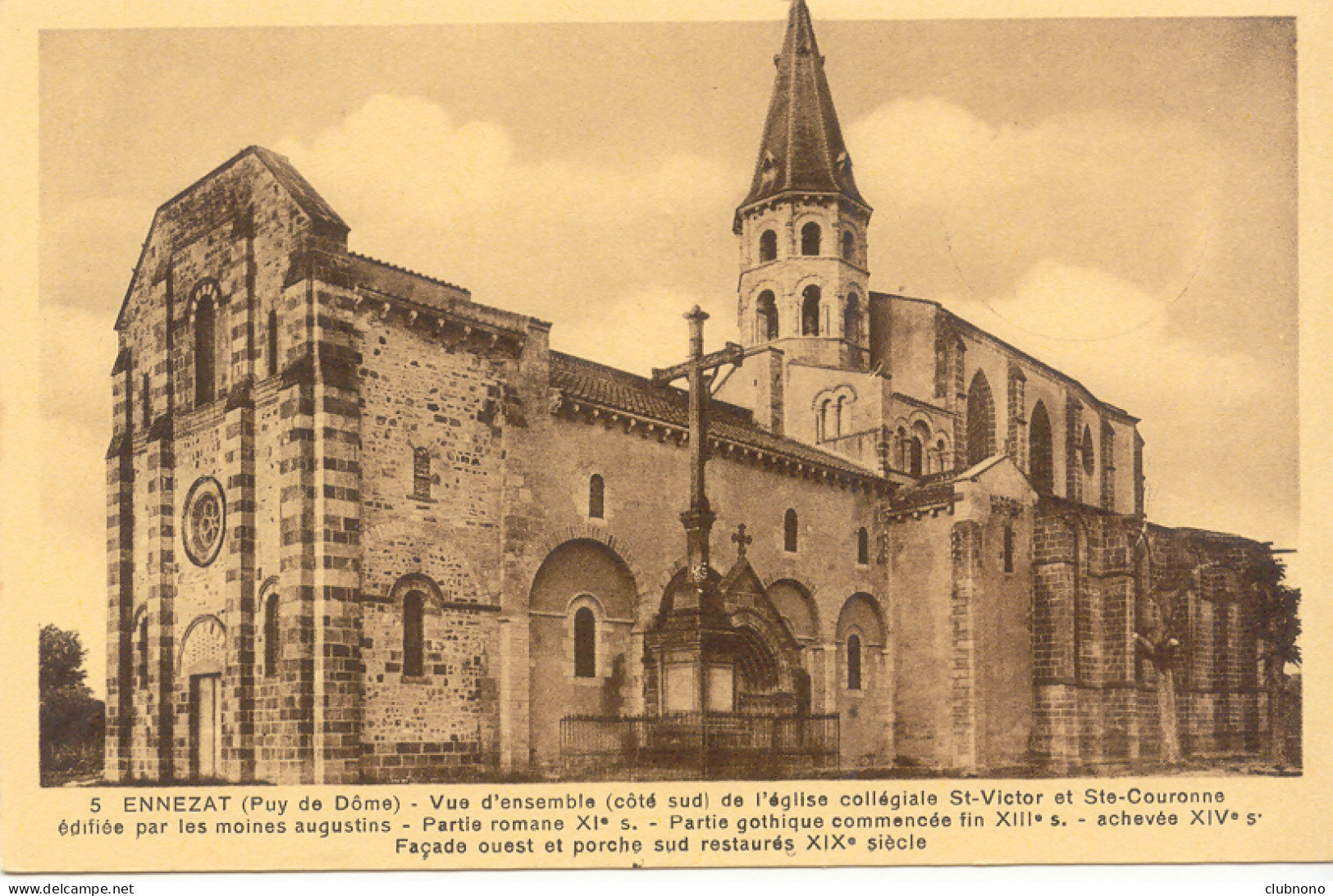 CPA - ENNEZAT - VUE D'ENSEMBLE (COTE SUD) DE L'EGLISE COLLEGIALE ST VICTOR ET STE COURONNE- - Ennezat