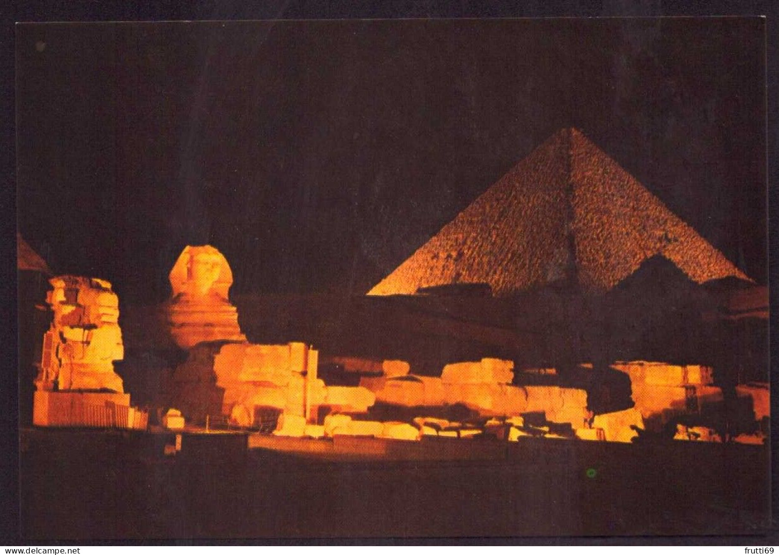 AK 200942 EGYPT - Giza - Pyramids Of Giza - Pyramides