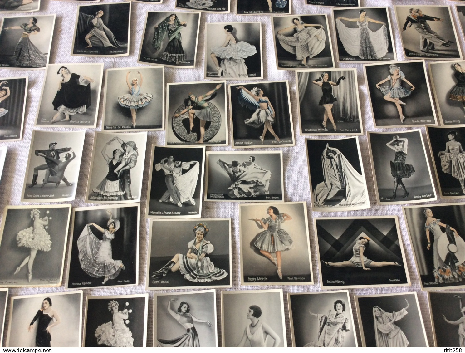 A Saisir Lot 252 Photos Femmes ( PIN UP ) Zur Zigarette Halpaus Dresden Danse Ballets Scènes Du Monde Allemagne