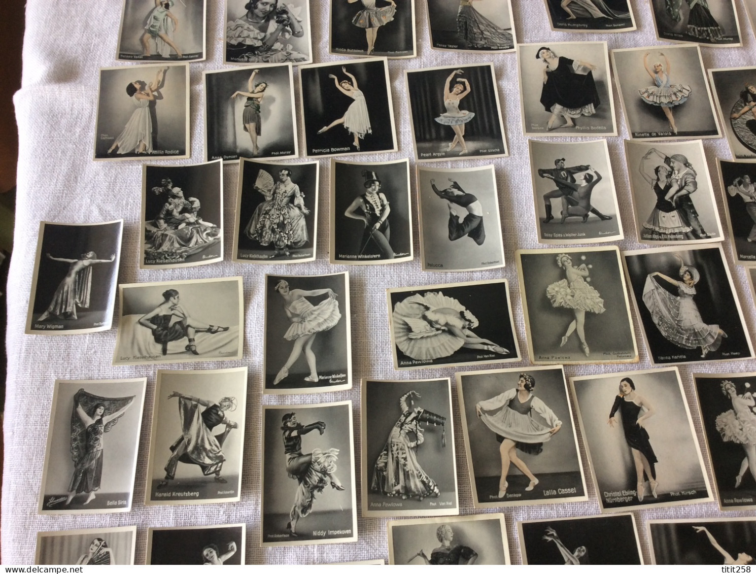 A Saisir Lot 252 Photos Femmes ( PIN UP ) Zur Zigarette Halpaus Dresden Danse Ballets Scènes Du Monde Allemagne