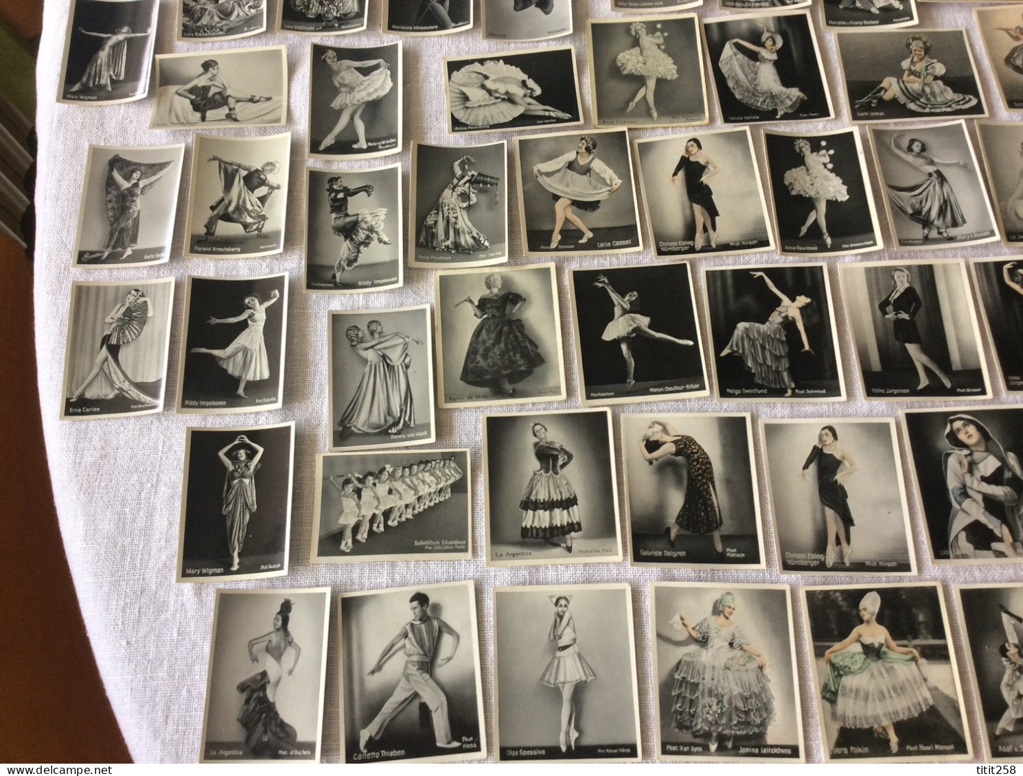 A Saisir Lot 252 Photos Femmes ( PIN UP ) Zur Zigarette Halpaus Dresden Danse Ballets Scènes Du Monde Allemagne
