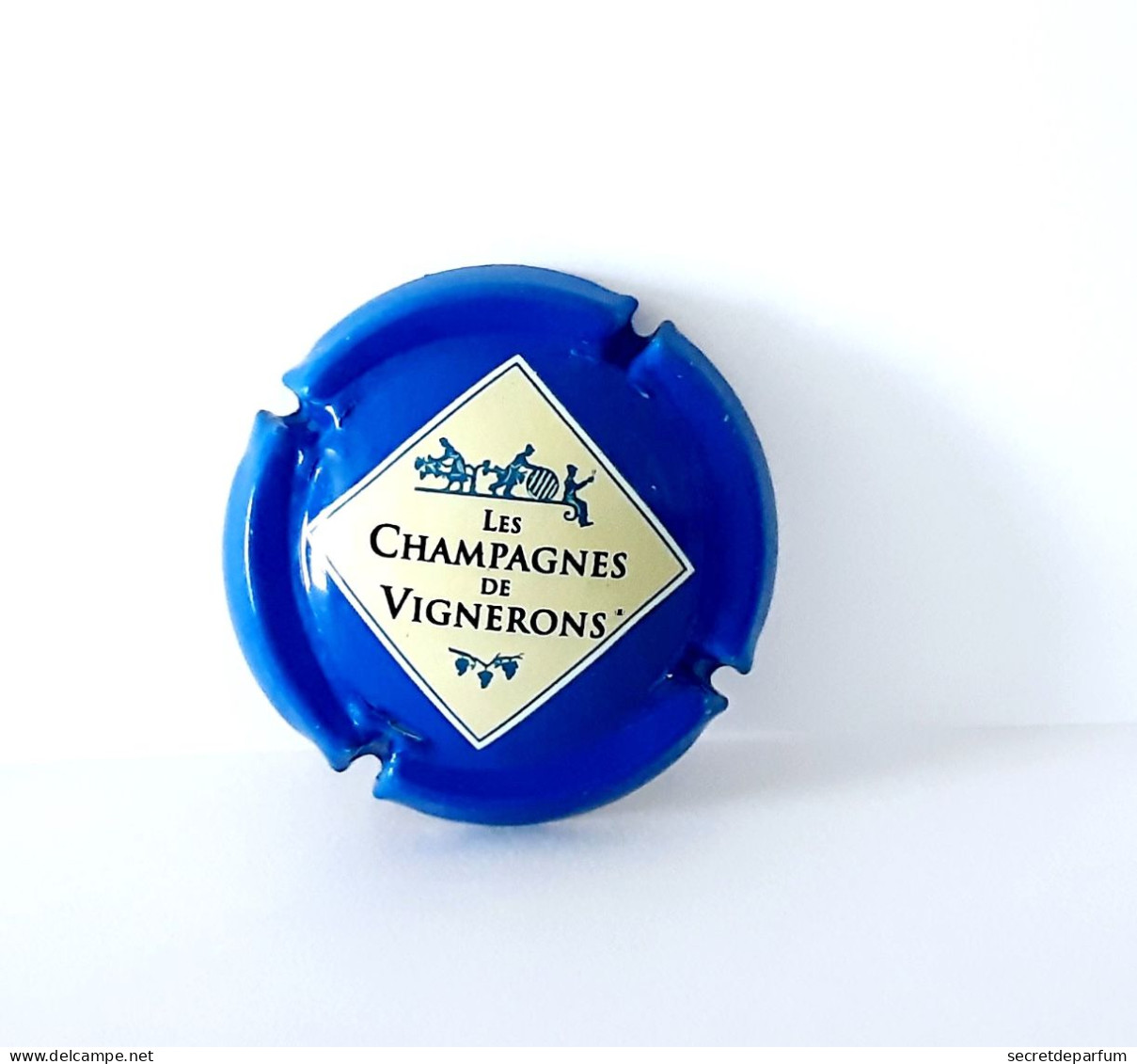 Capsules Ou Plaques De Muselet CHAMPAGNE  Les  CHAMPAGNES  De VIGNERONS - Verzamelingen