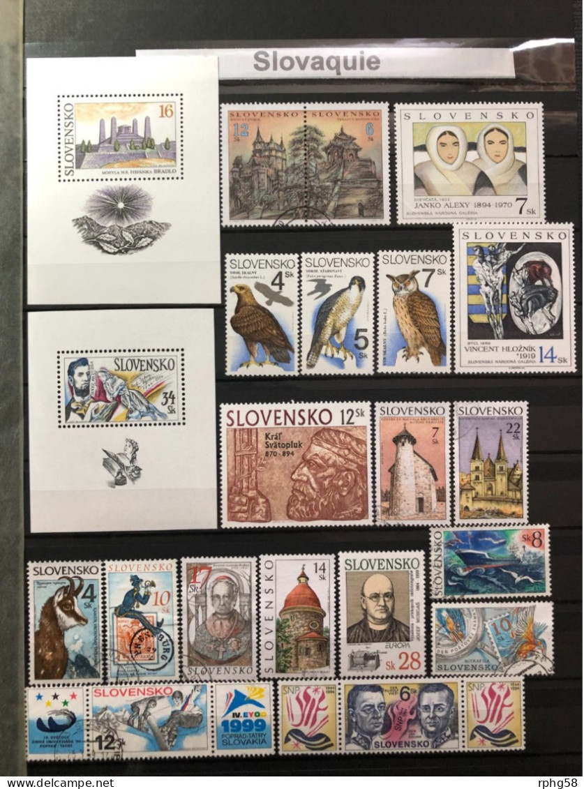 LOT Timbres Slovaquie - Collections, Lots & Séries