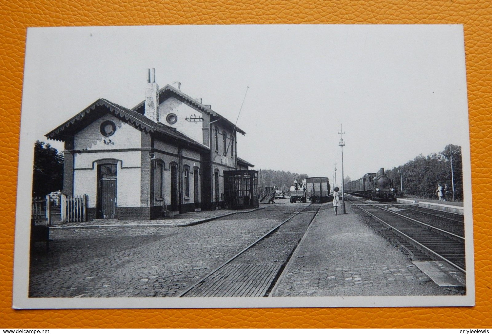 GASTUCHE   -  La Gare - Graven