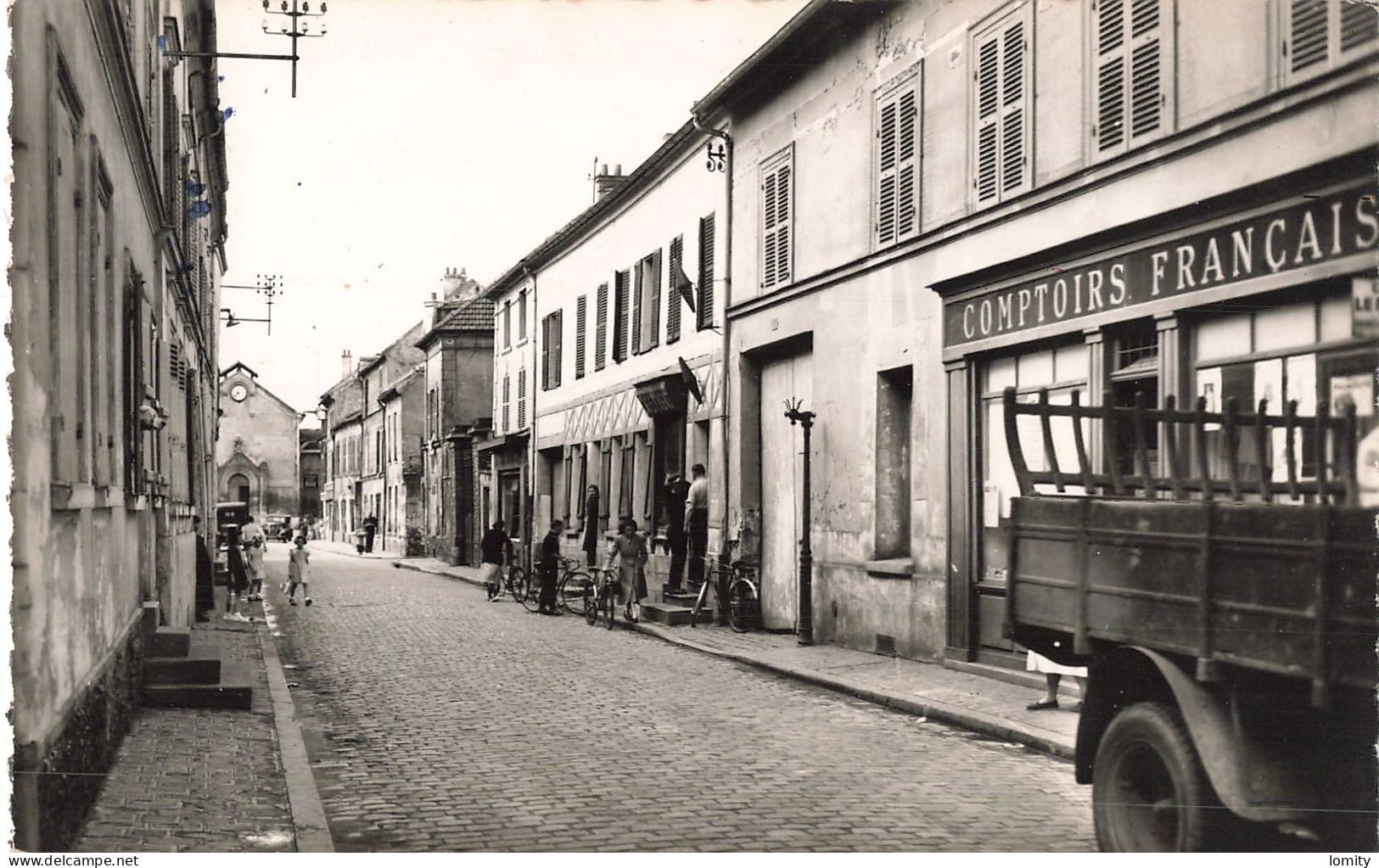 93 Villetaneuse Rue Roger Salrngro Et église Saint Liphard CPSM PF - Villetaneuse