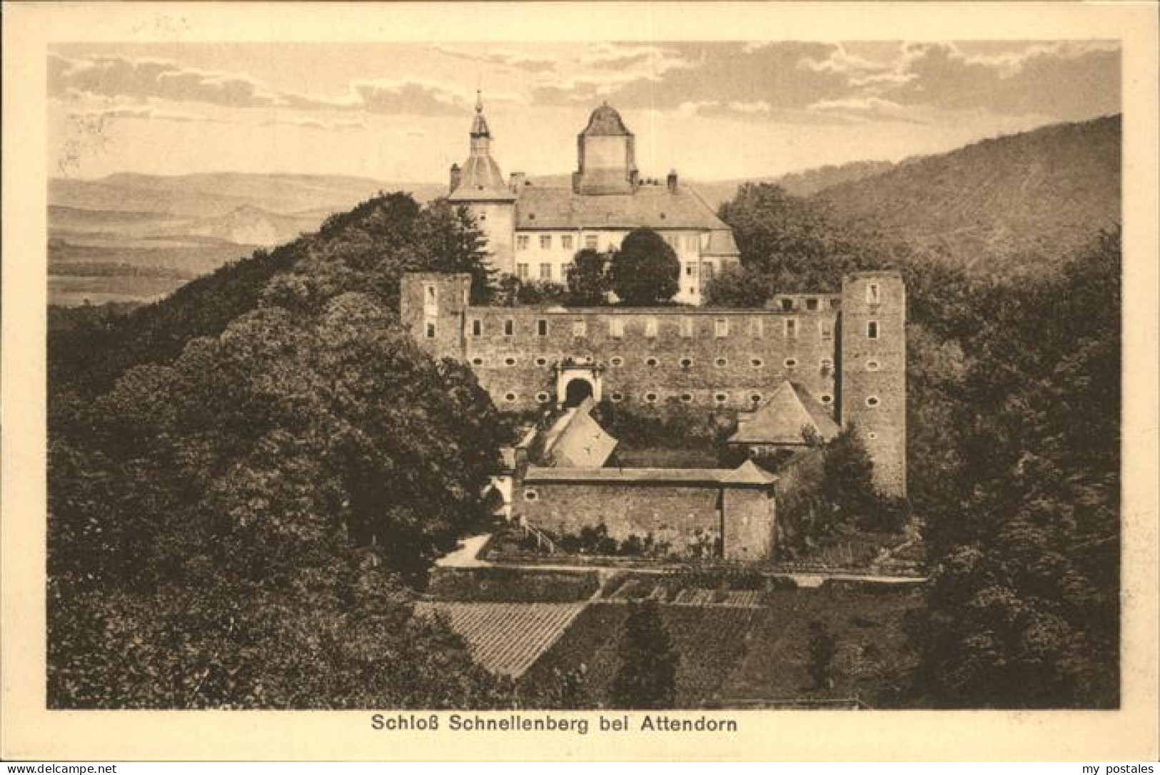 41186537 Attendorn Schloss Schnellenberg
Attendorn Attendorn - Attendorn