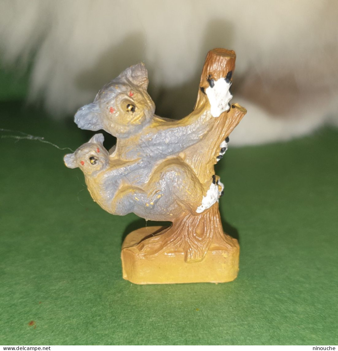 JOUET ANCIEN / FIGURINES / FIGURINE STARLUX KOALAS / MERE ET SON PETIT SUR UNE BRANCHE / ZOO - Starlux