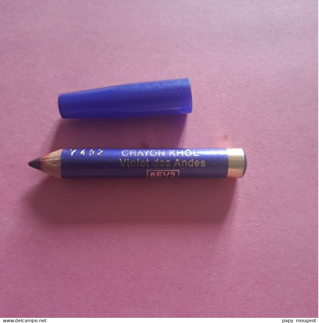 Crayon Khöl Y 482 Violet Des Andes Yves Rocher - Schoonheidsproducten