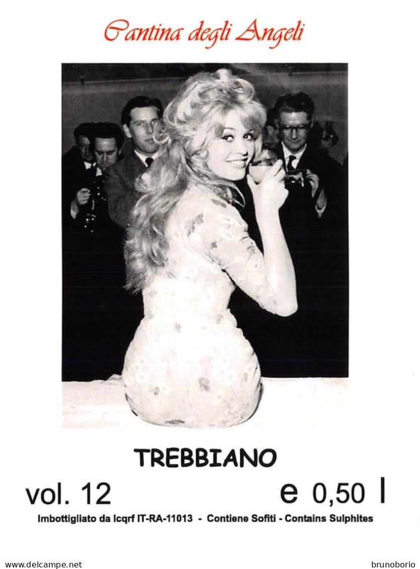 0002 "BRIGITTE BARDOT - SERIE DI N° 15 ETICHETTE PER VINO SANGIOVESE DELLA CANTINA DEGLI ANGELI" ORIGINALI