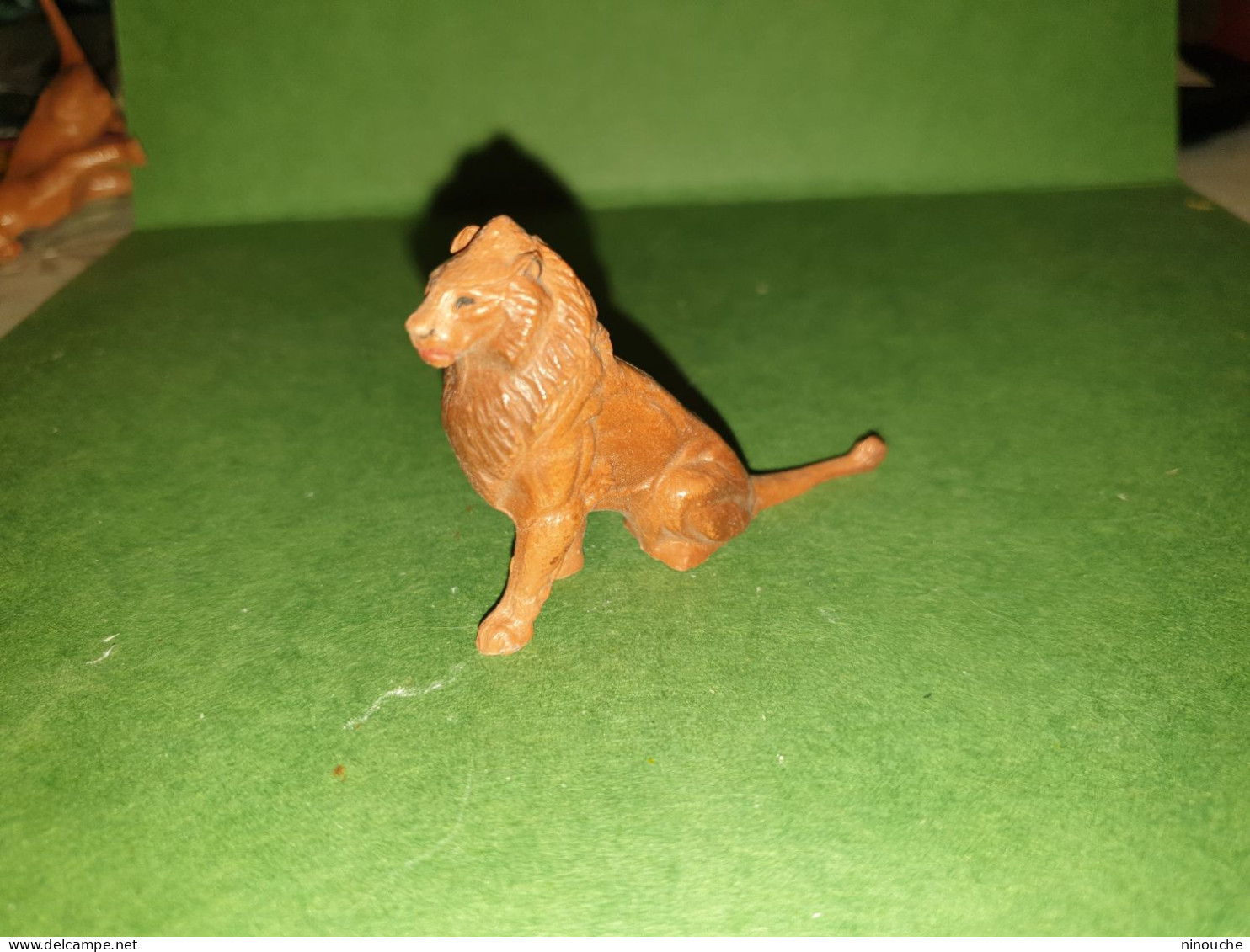 JOUET ANCIEN / FIGURINES / FIGURINE CLAIRET LION ASSIS / ZOO / MARQUÉE FRANCOIS CLAIRET - Autres & Non Classés