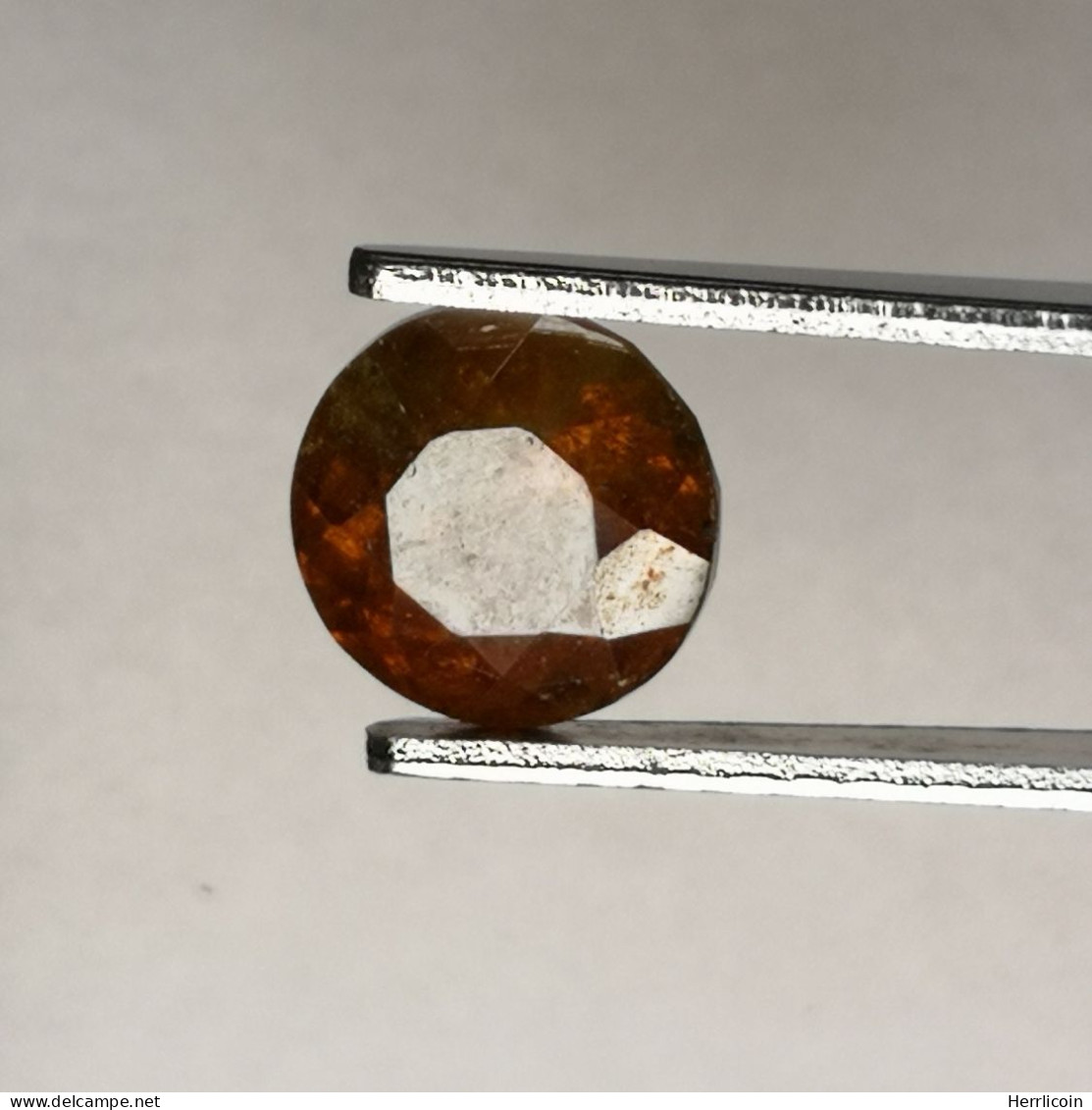 Tourmaline Orange Naturelle Du Mozambique - Ovale 0.89 Carat - 8.0 X 5.7 X 2.7 Mm - Toermalijn