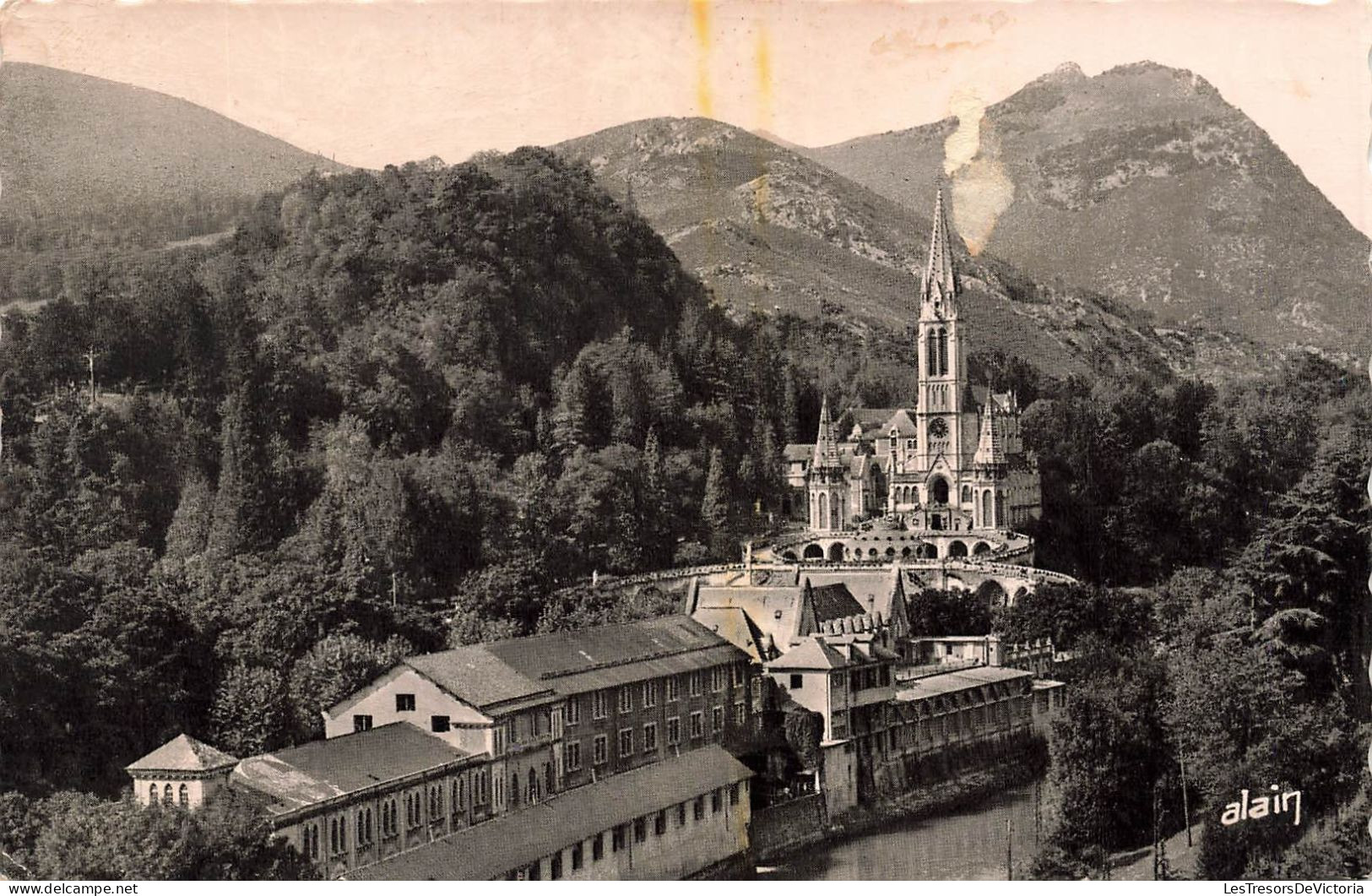 FRANCE - Luzech - Vue Sur La Basilique Et Le Gave - Carte Postale Ancienne - Luzech