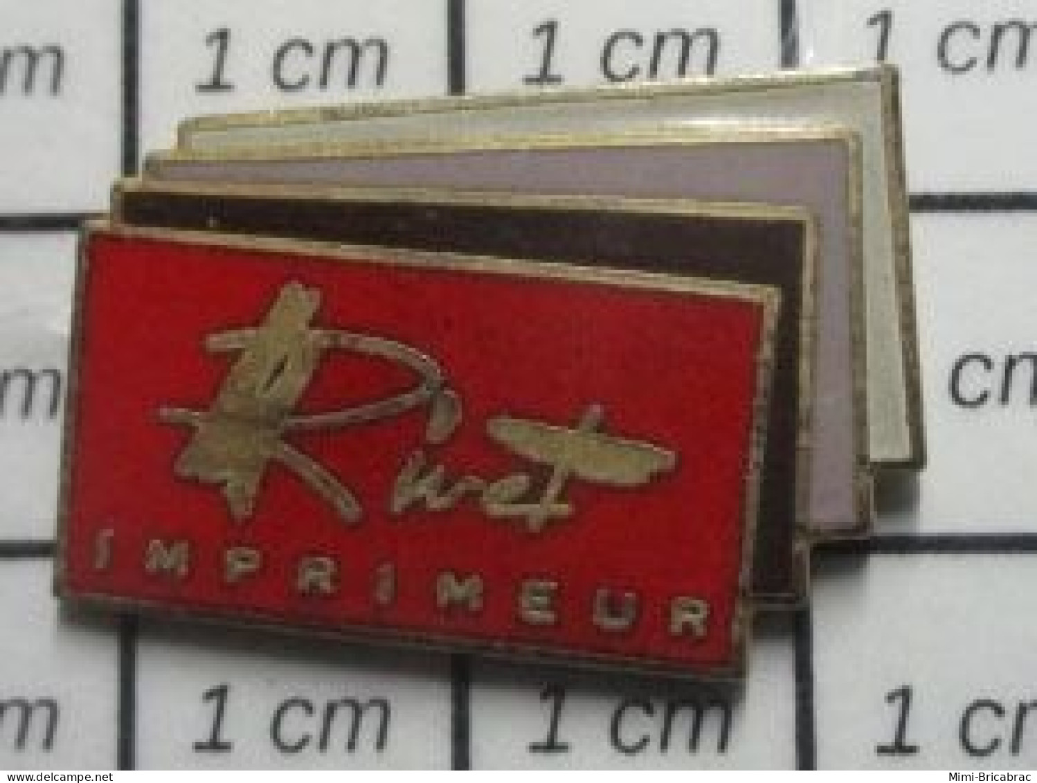812G Pin's Pins / Beau Et Rare /  MARQUES / IMPRIMERIE IMPRESSION  IMPRIMEUR RIVET - Peugeot