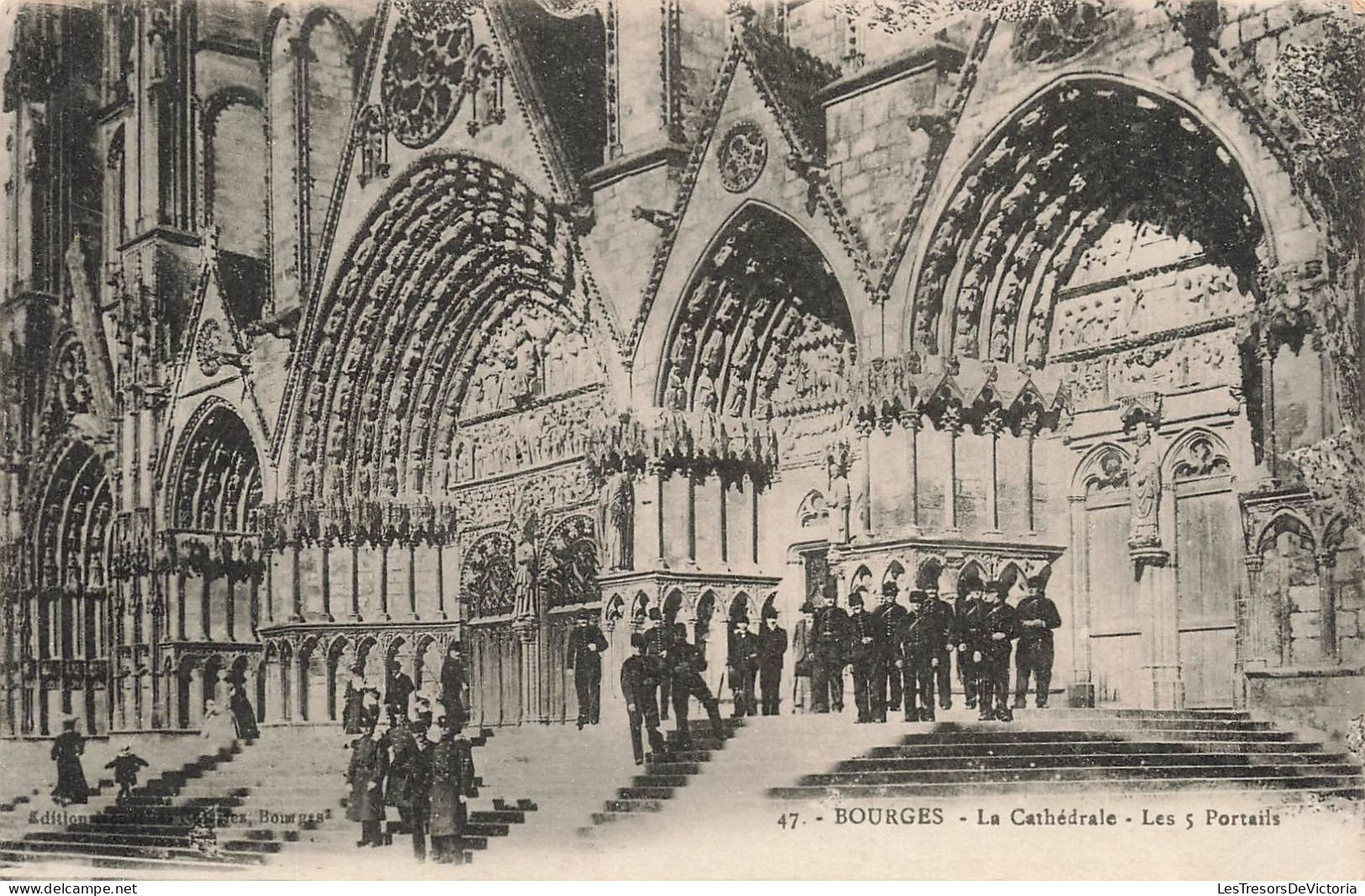 FRANCE - Bourges - Vue Sur Les 5 Portails De La Cathédrale - Carte Postale Ancienne - Bourges