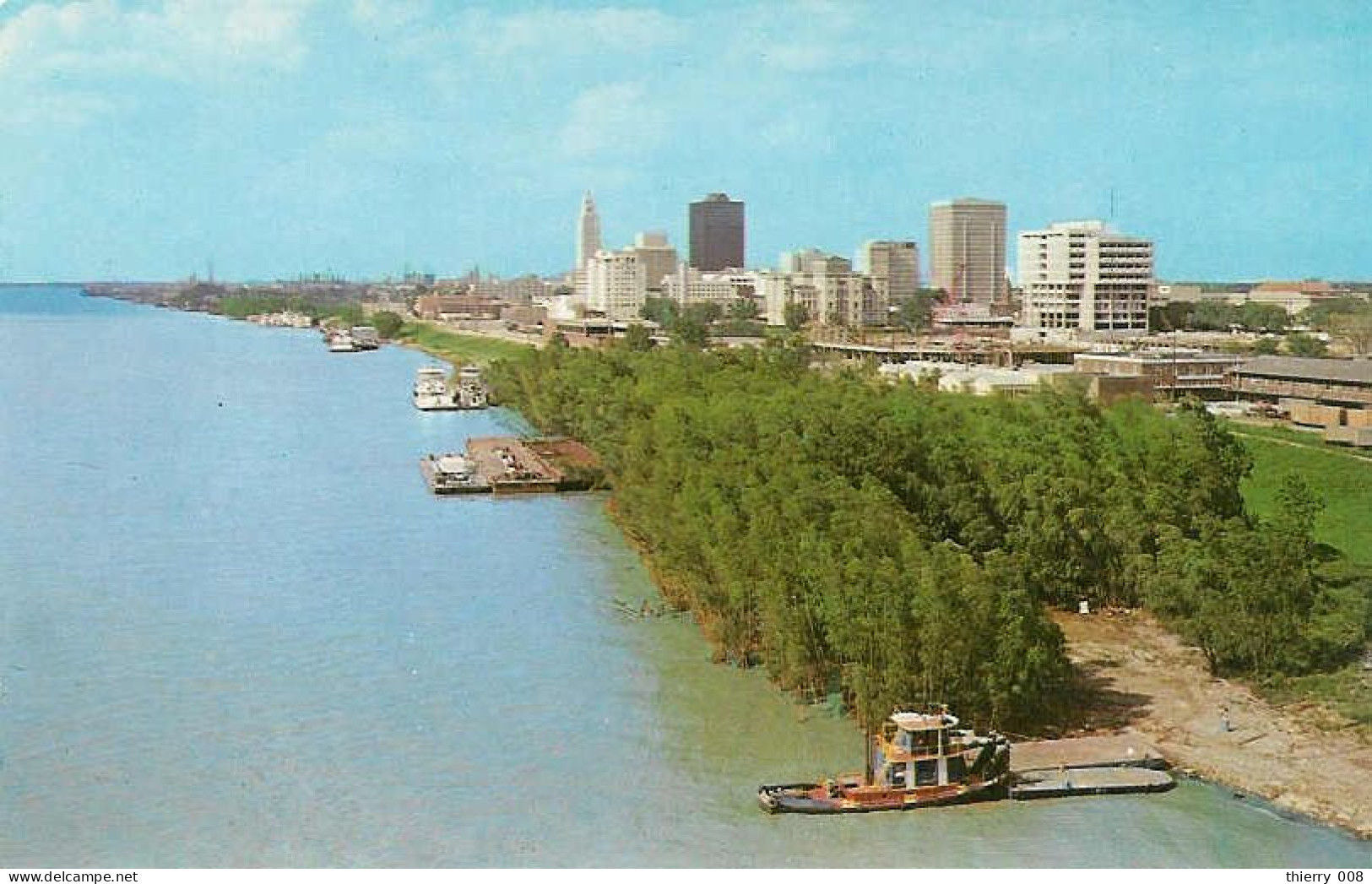 507 Carte Postale  USA  Skyline Baton Rouge  On The Mississipi Rever - Baton Rouge