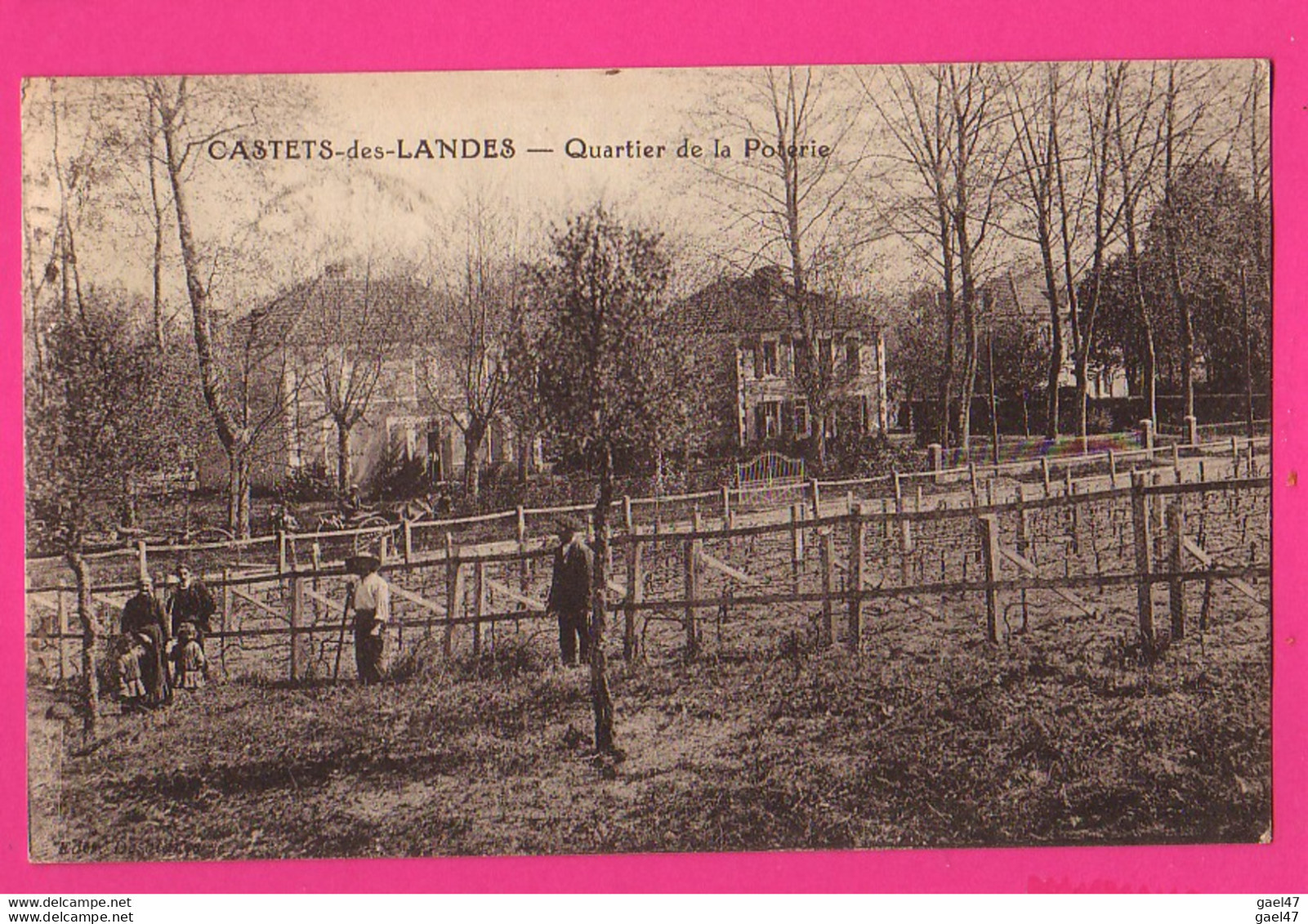 CPA (Réf: Z 4484) CASTETS-des-LANDES   (40 LANDES) Quartier De La Poterie (animée) - Castets