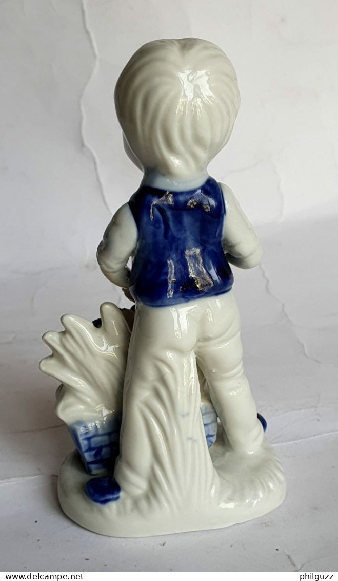 FIGURINE EN PORCELAINE GARCON JARDINIER GIORGIO ITALIE - Personen