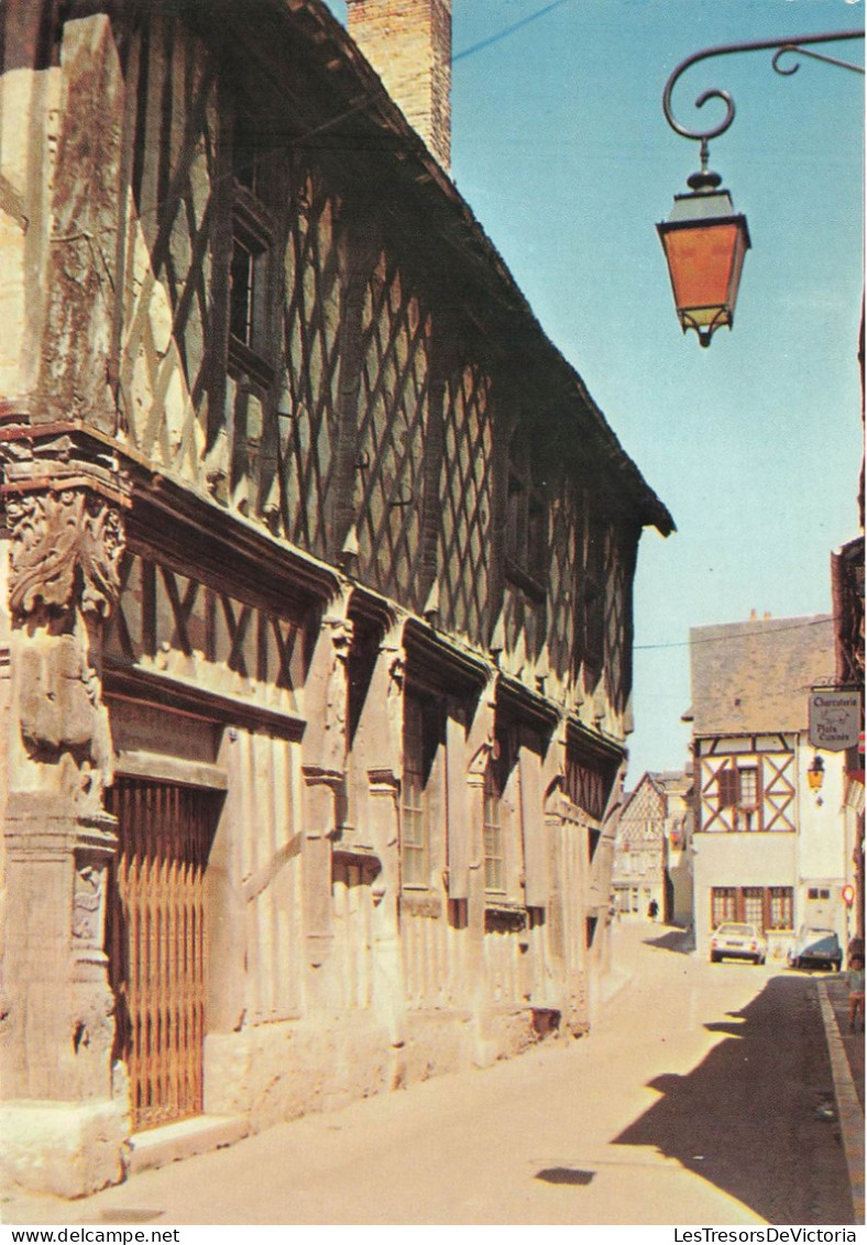 FRANCE - Aubigny Sur Nere (cher) - Vue Panoramique De La Maison Du XVIe Siècle - Carte Postale - Aubigny Sur Nere