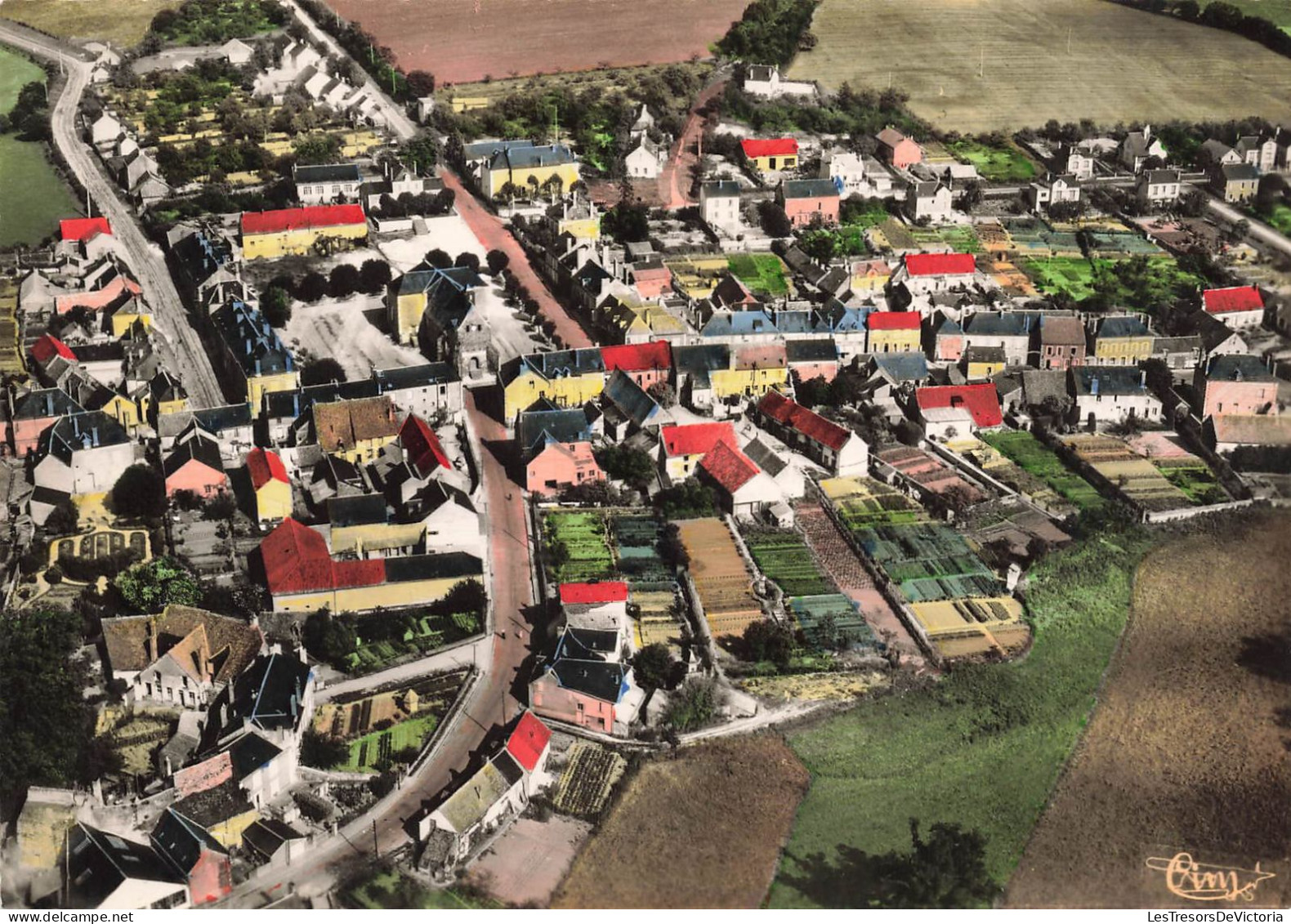 FRANCE - Vailly Sur Sauldre (cher) - Vue Panoramique Aérienne De La Ville - Carte Postale - Bourges